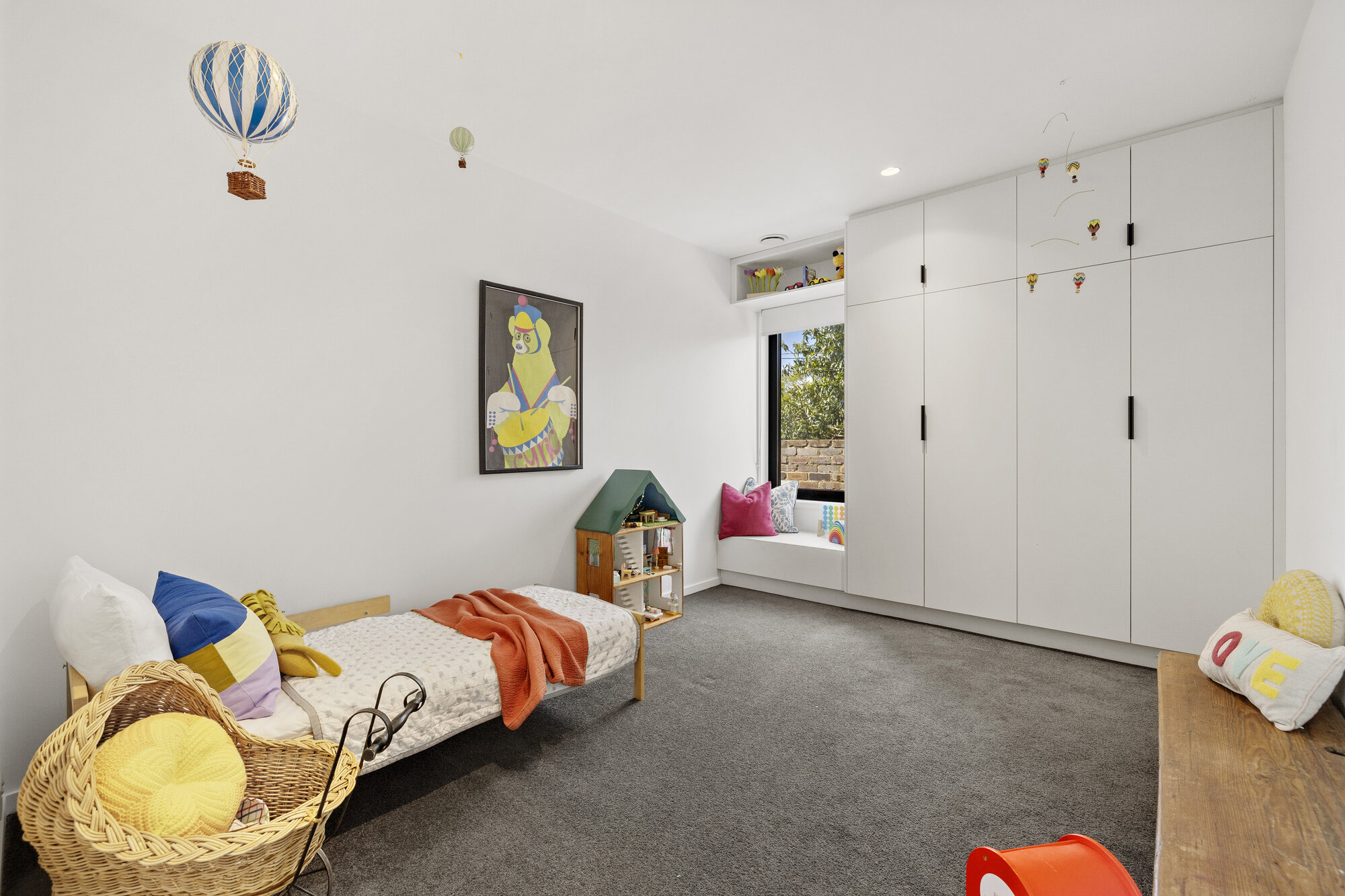 DOWNER 42 DURACK STREET preview 2